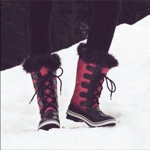 Women’s Sorel winter boots